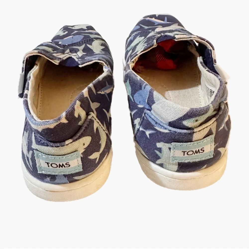 TOMS Alpargata Navy Grey Kids Shark Pattern Casual Slip On Canvas Shoes